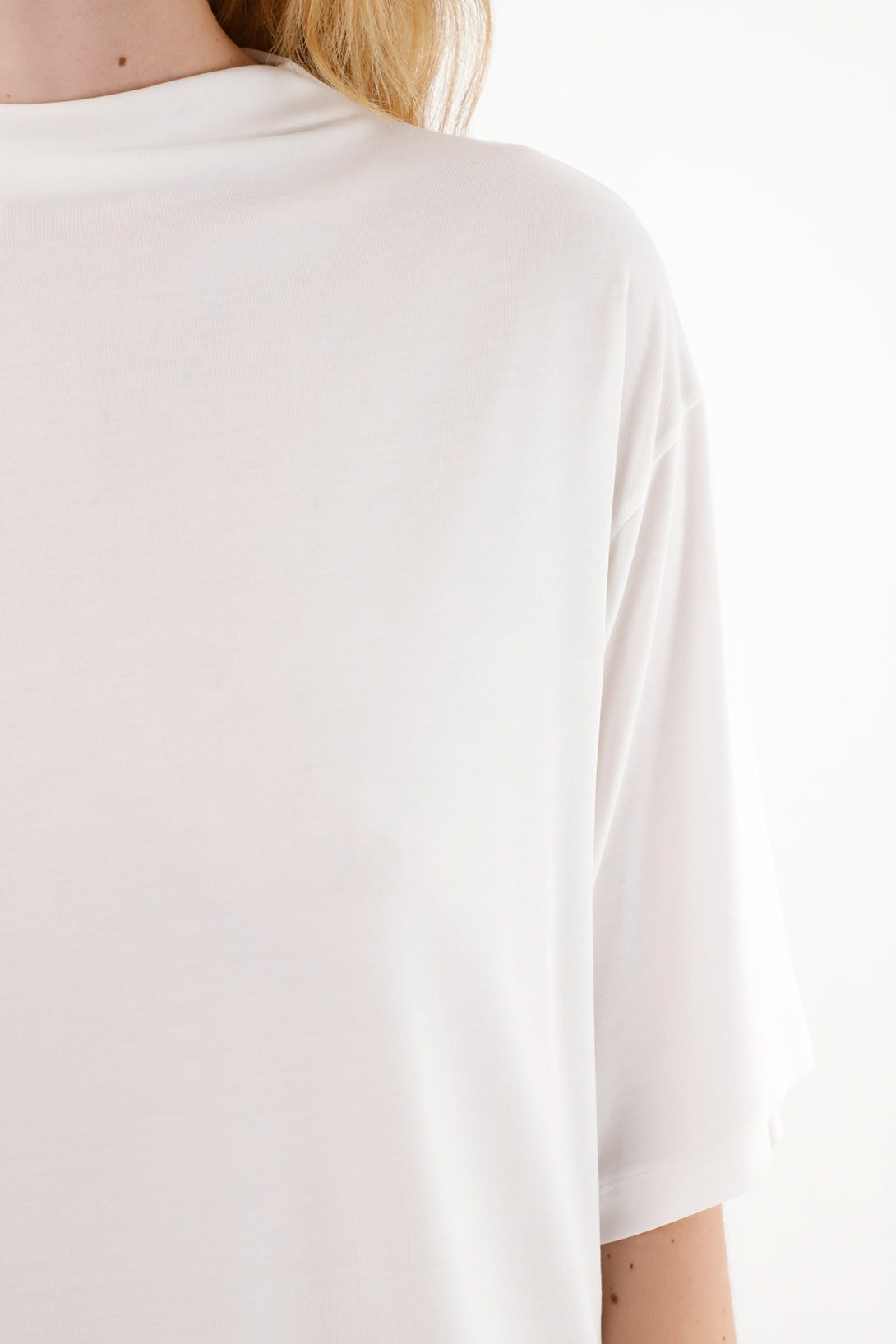 Women's Oversized Off-White Turtleneck T-Shirt