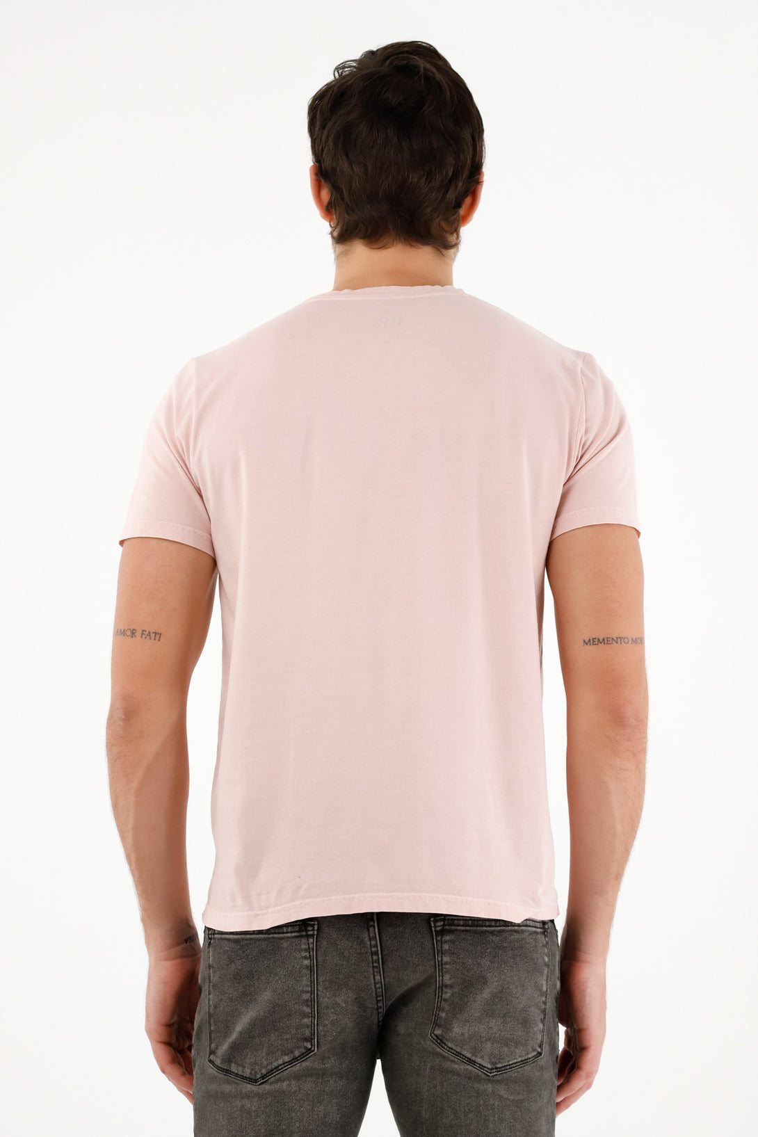 Camiseta rosada con bolsillo para hombre