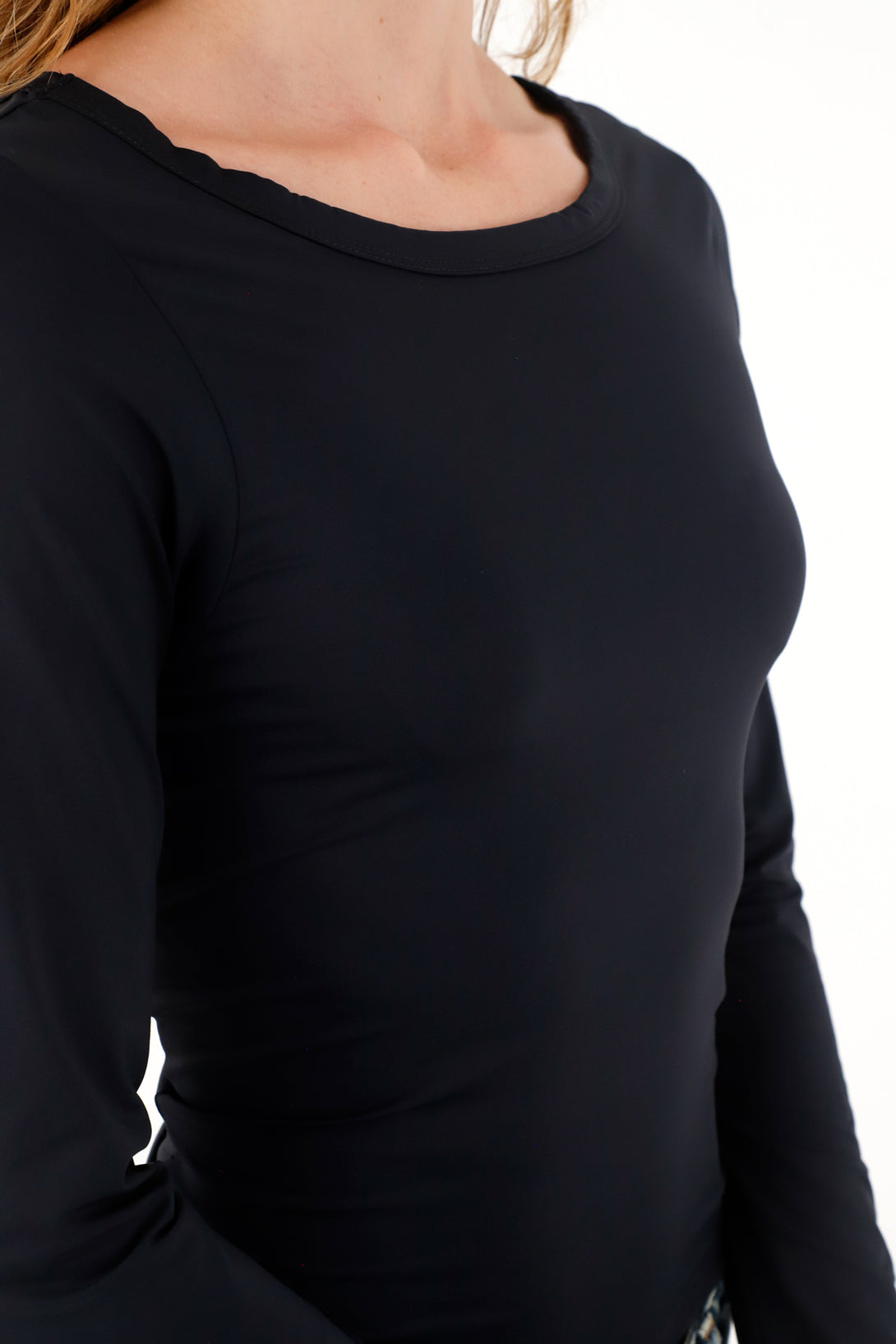 Women's long sleeve black t-shirt