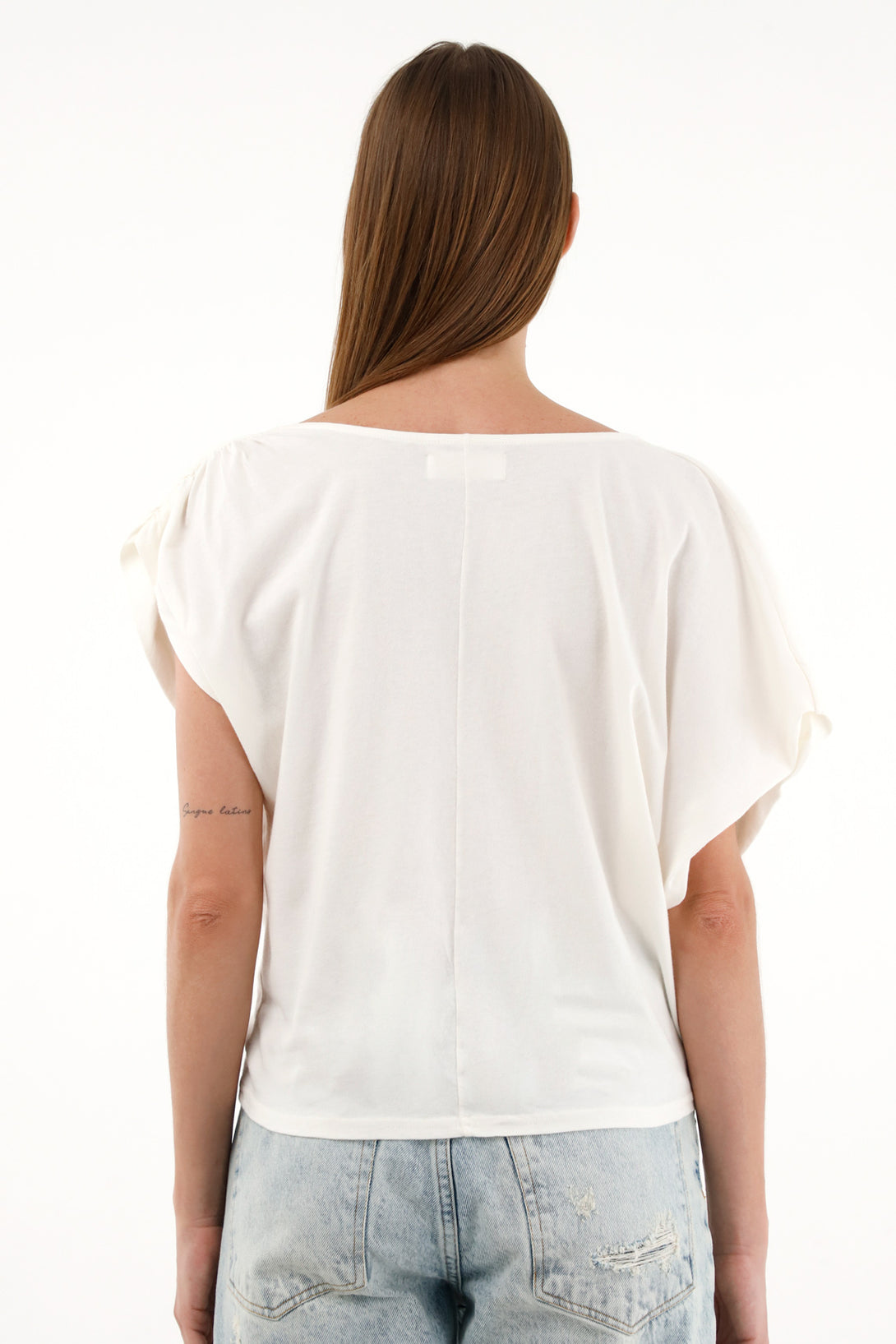 Women's raw draped neck t-shirt