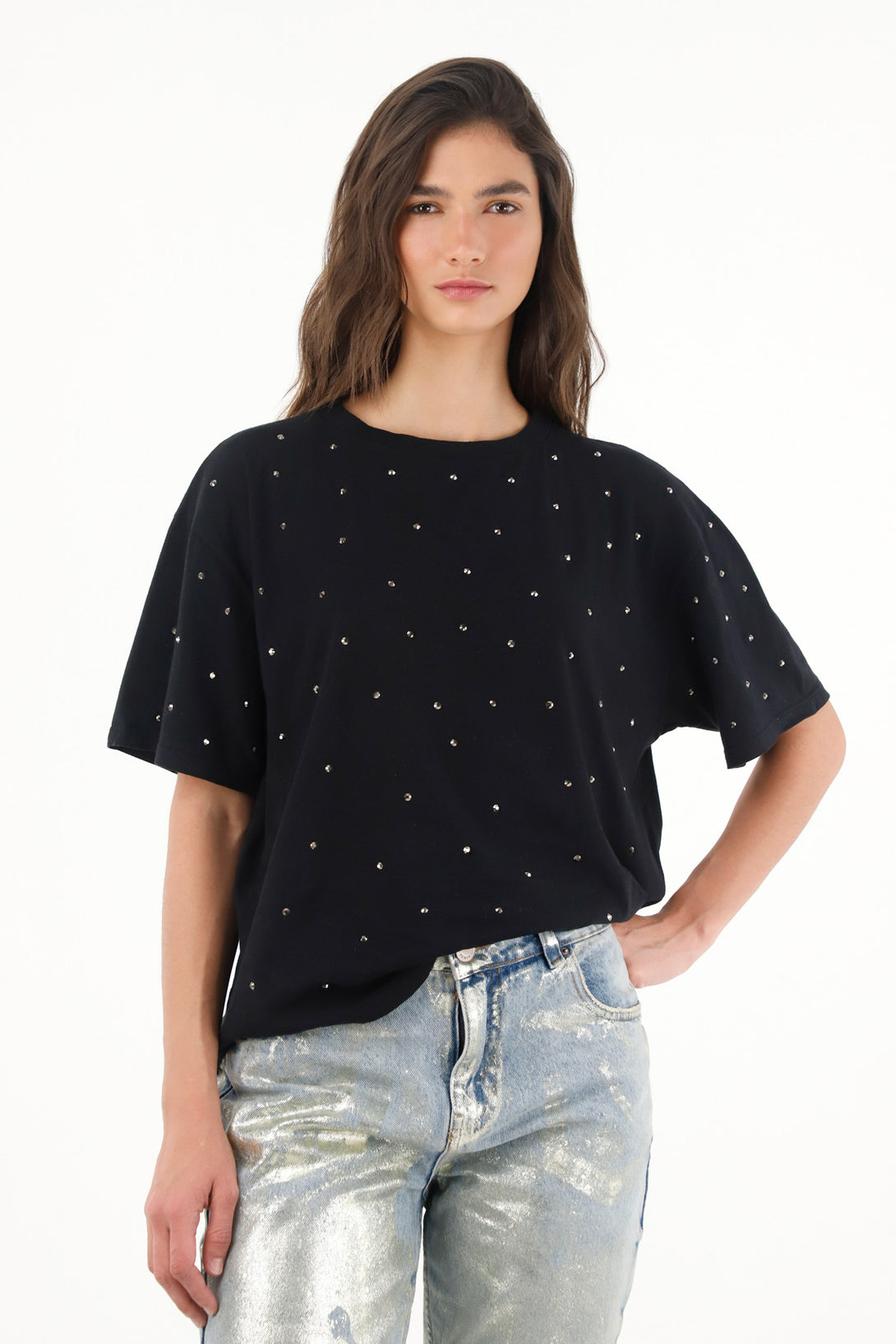 Women's black t-shirt with decorative appliquÃ©s