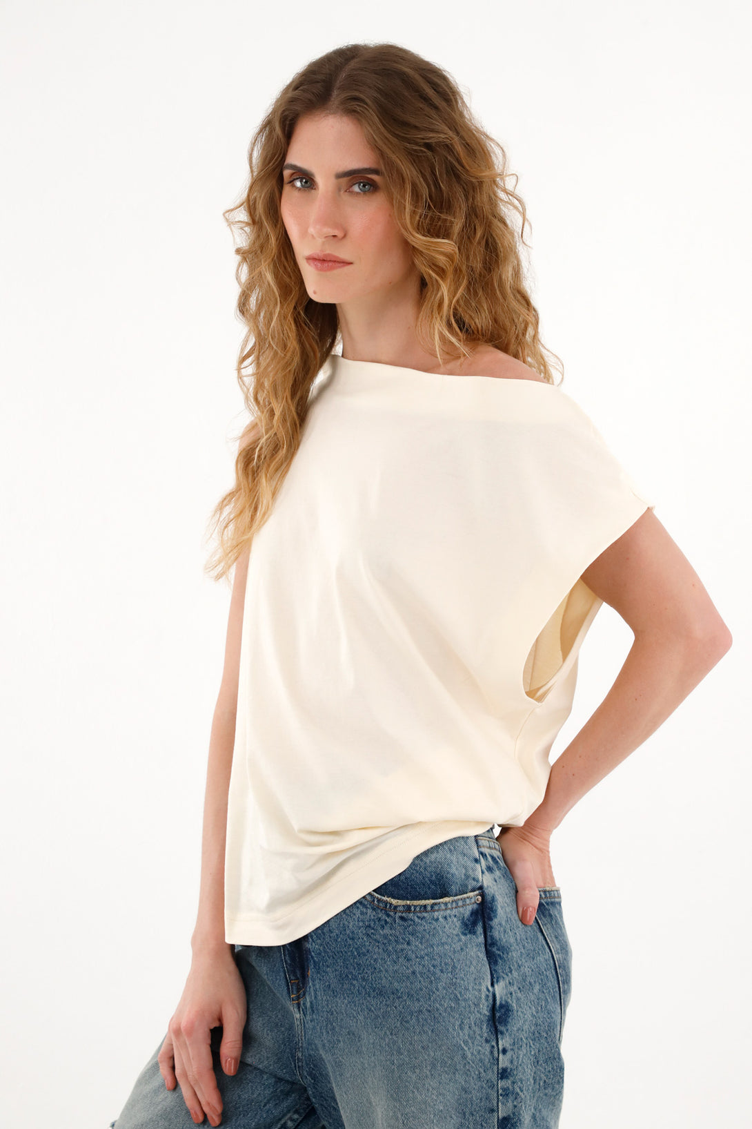 Women's Asymmetric Sleeveless Cream T-Shirt