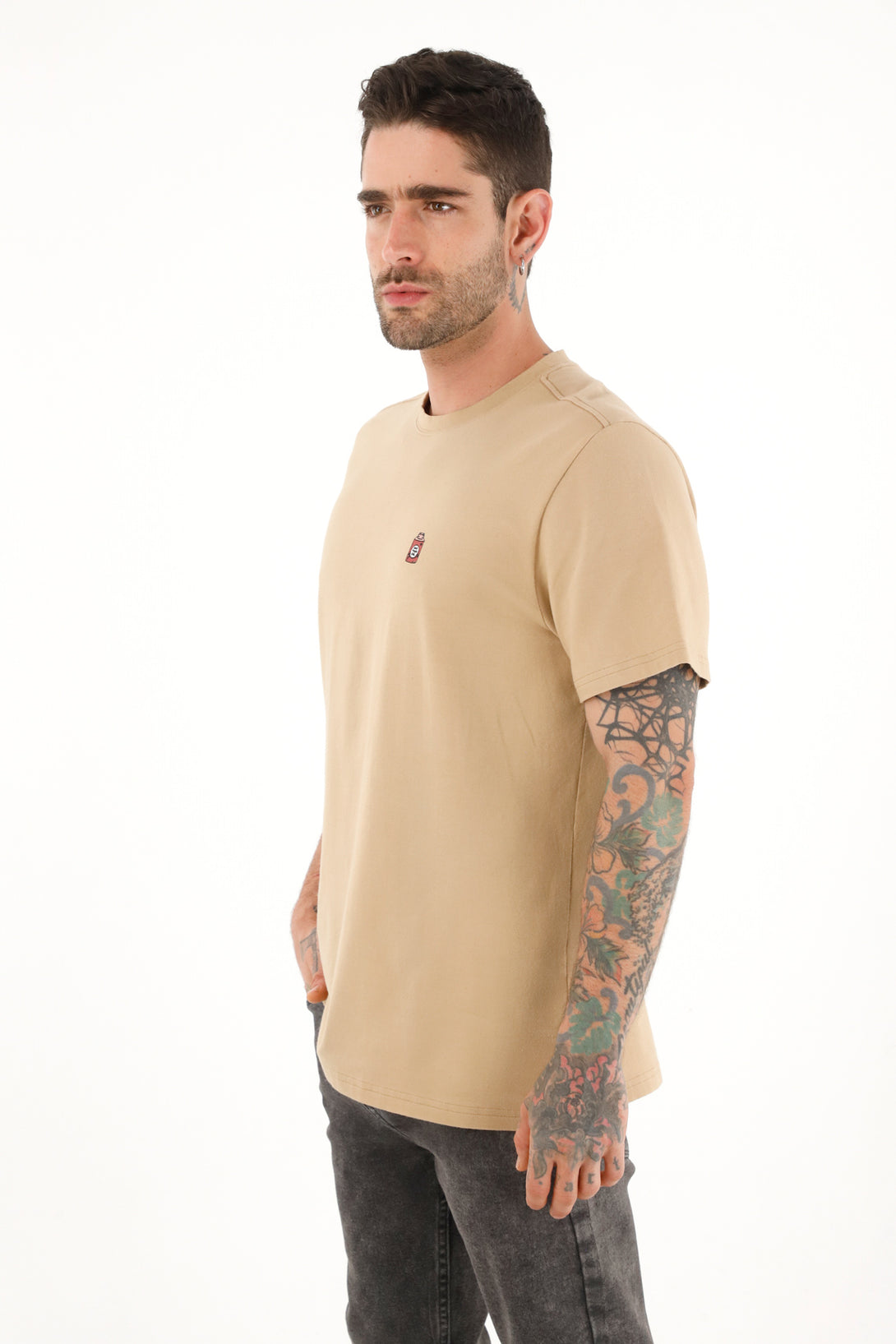 Men's basic t-shirt with brown print