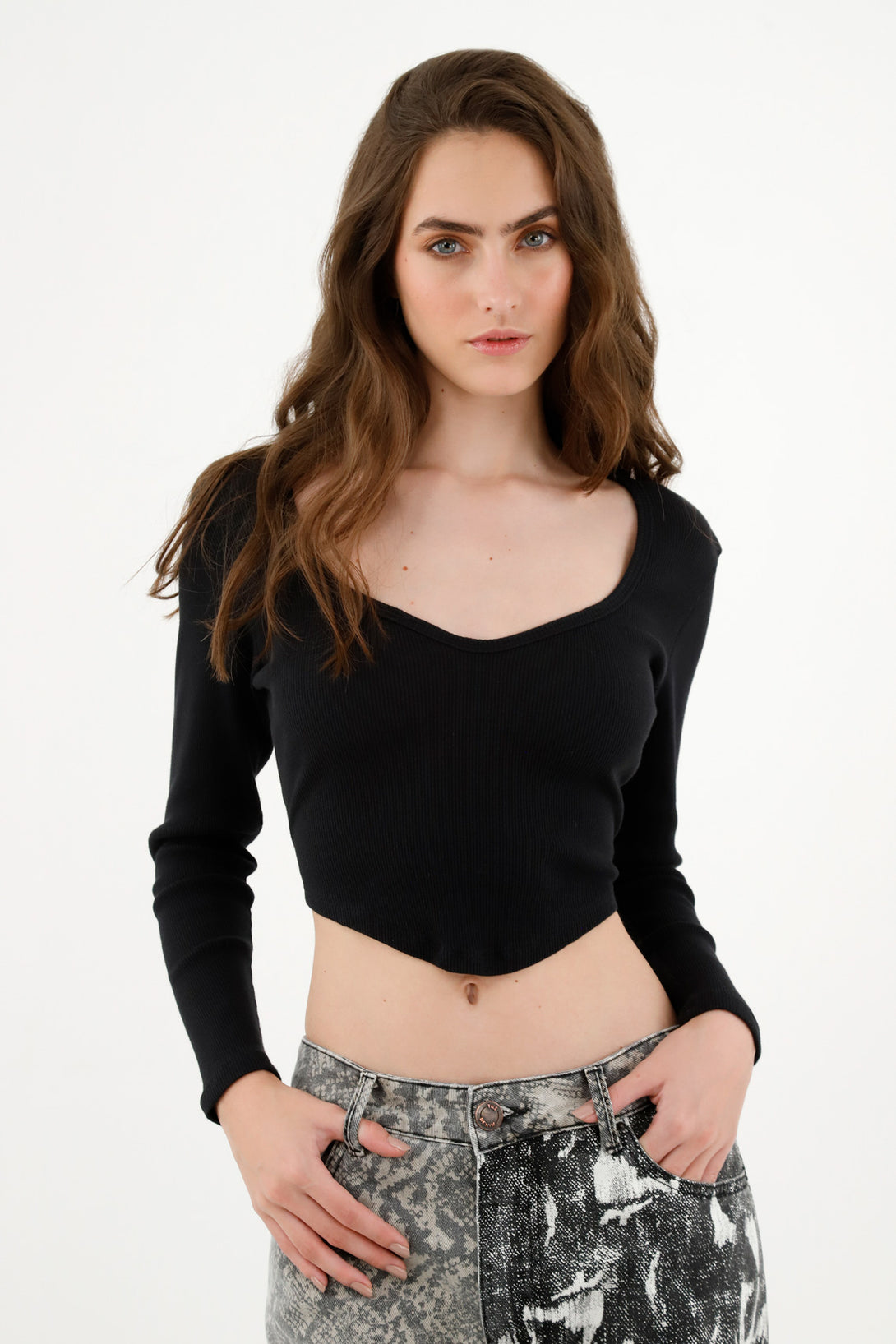 Women's Black Cropped T-Shirt