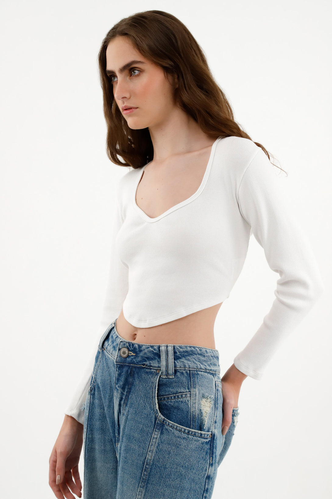 Camiseta blanca tipo crop para mujer