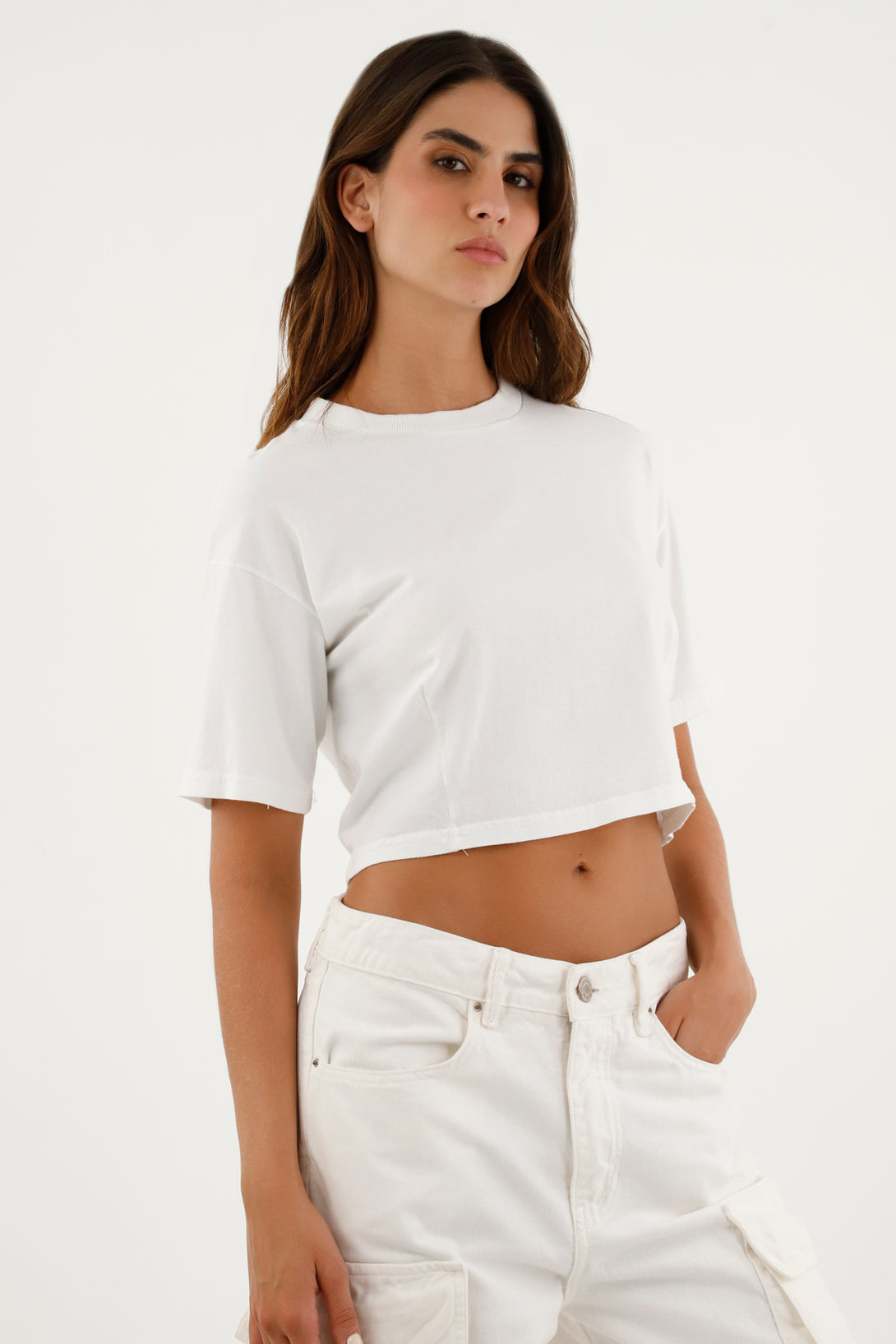 Camisa blanca tipo crop para mujer