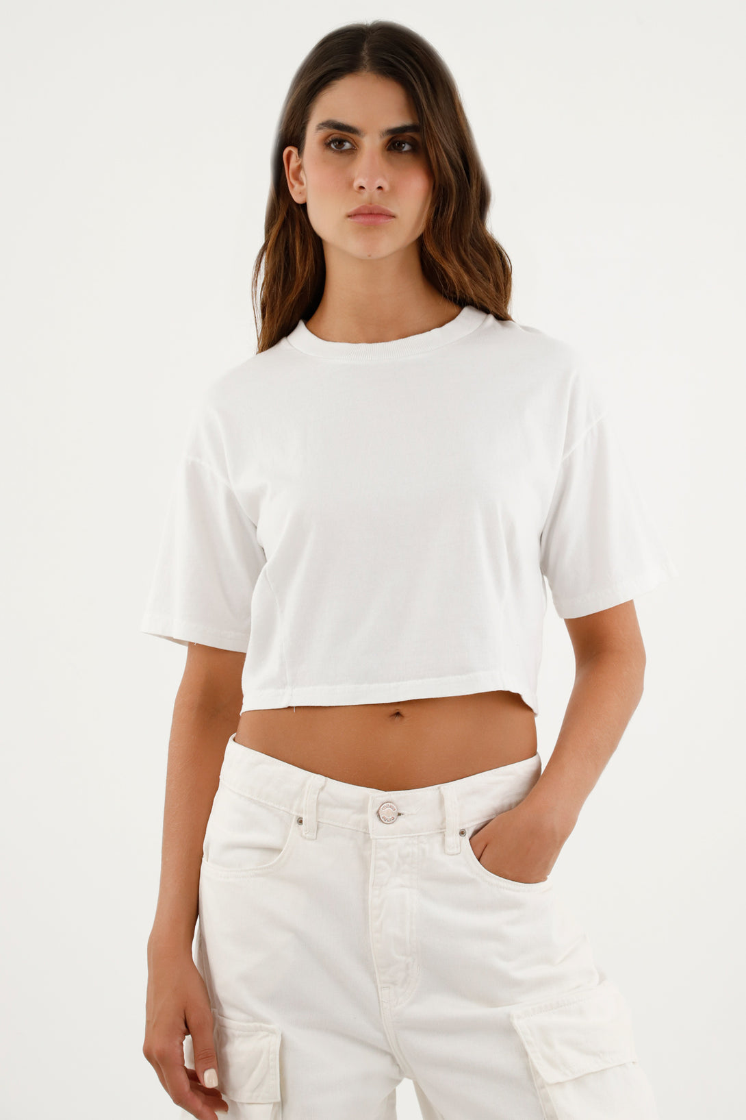 Camisa blanca tipo crop para mujer