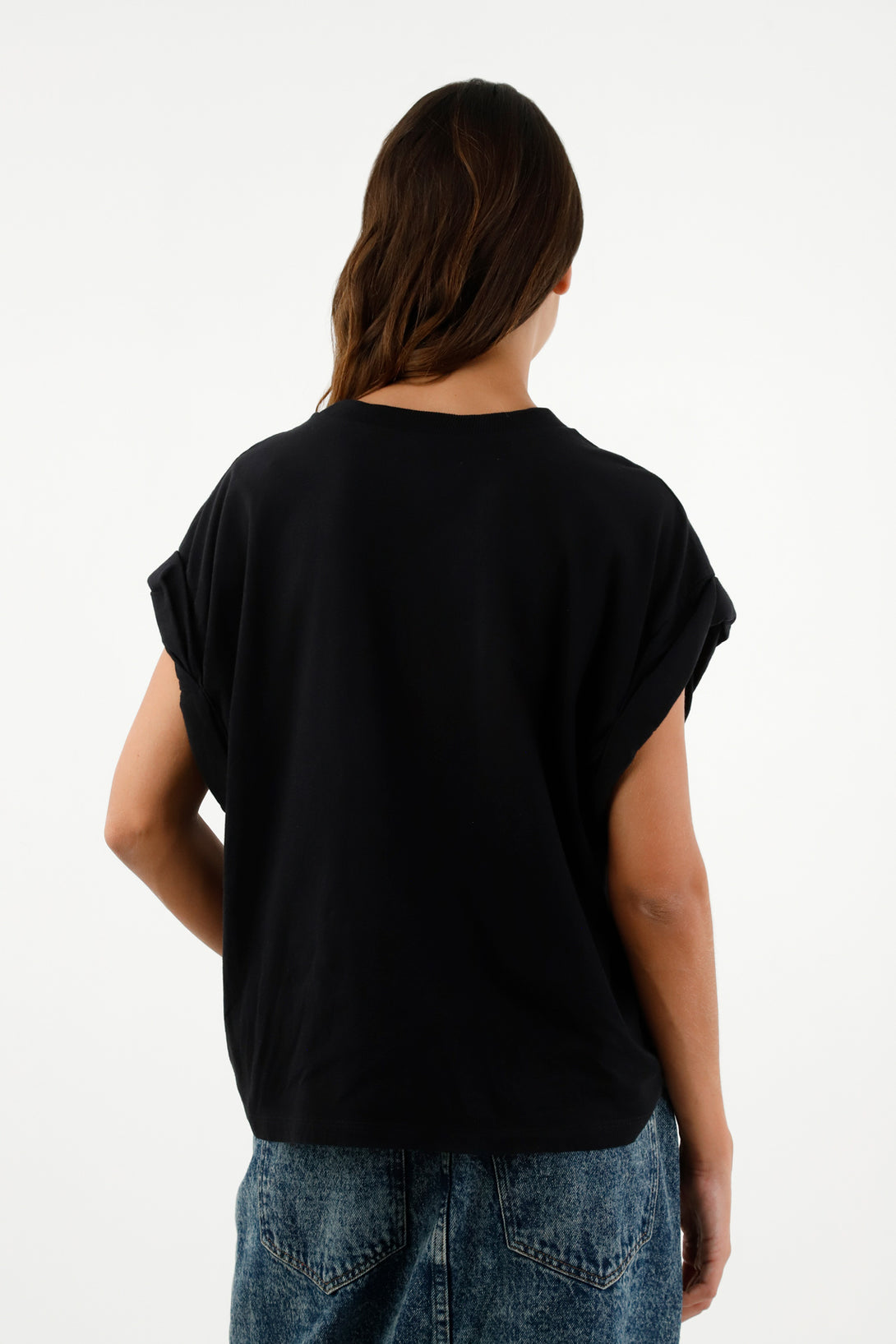 Camiseta básica negra para mujer