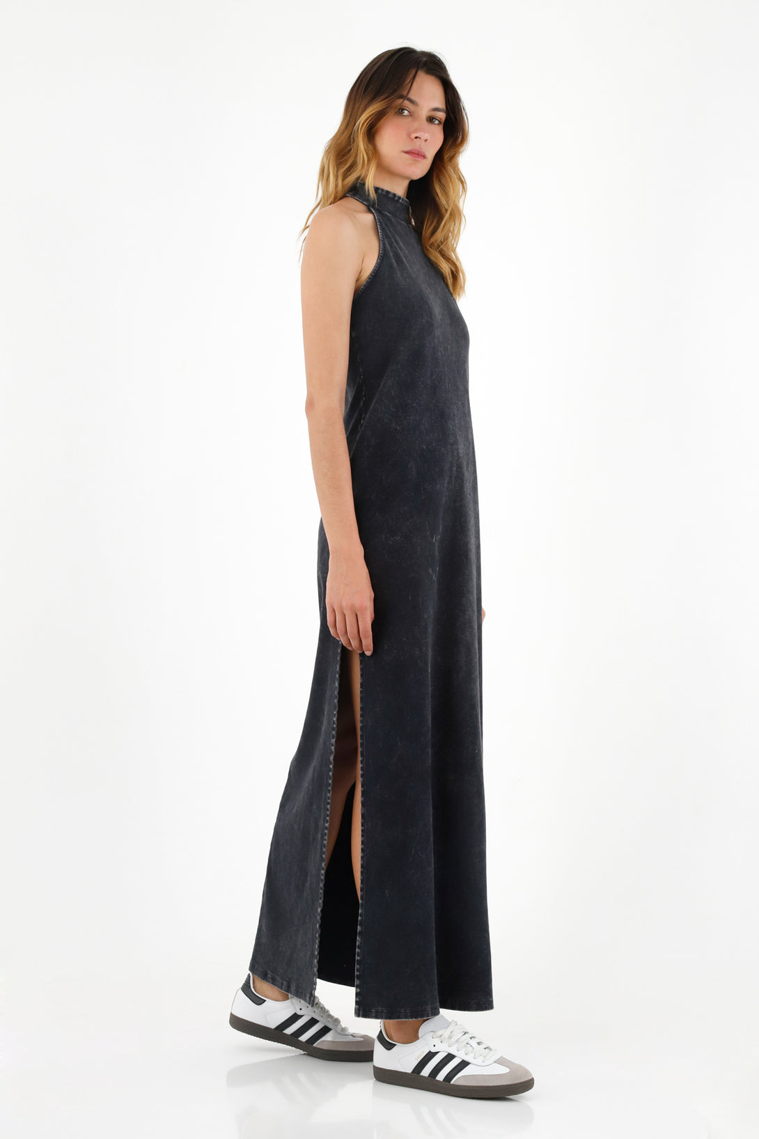 Vestido negro en rib para mujer