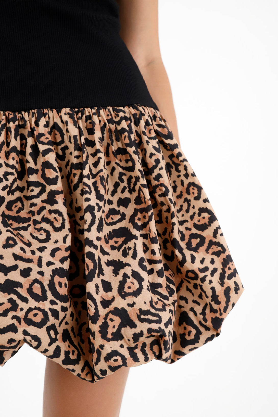 Vestido con falda en animal print para mujer